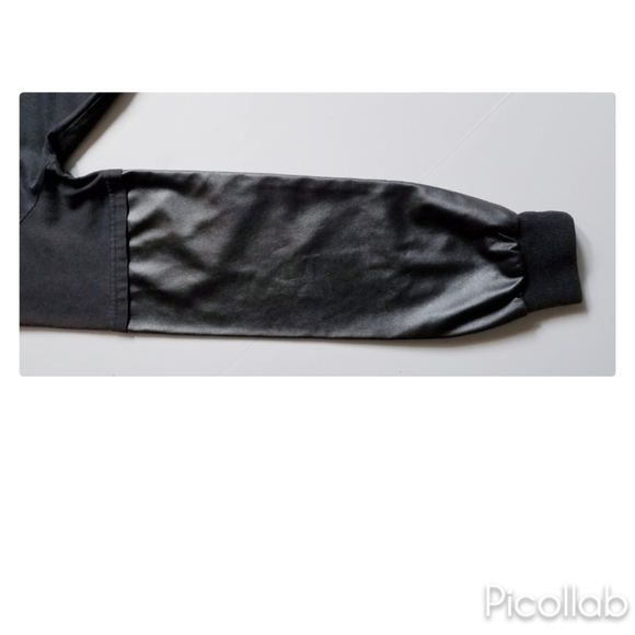 Leather/Jersey Zipper Detail top - Picture 4 of 4